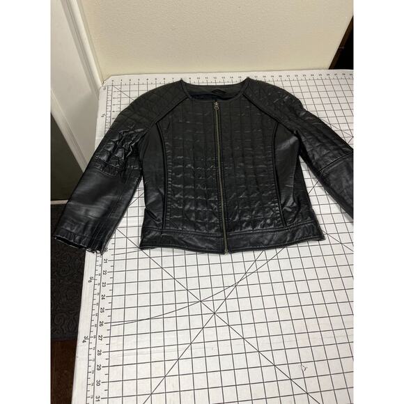 Asos Women's Black Genuine 100% Leather Quilted Jacket 4 Zipper Cuffs - Picture 9 of 9